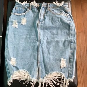 Misguided - high waist, distressed denim skirt